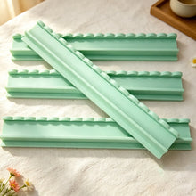 Mahjong Rack Set with Magnetic Pusher, Mahjong Pusher Set, Wooden Shell-Shaped Tile Organizer for American Mahjong Game Night