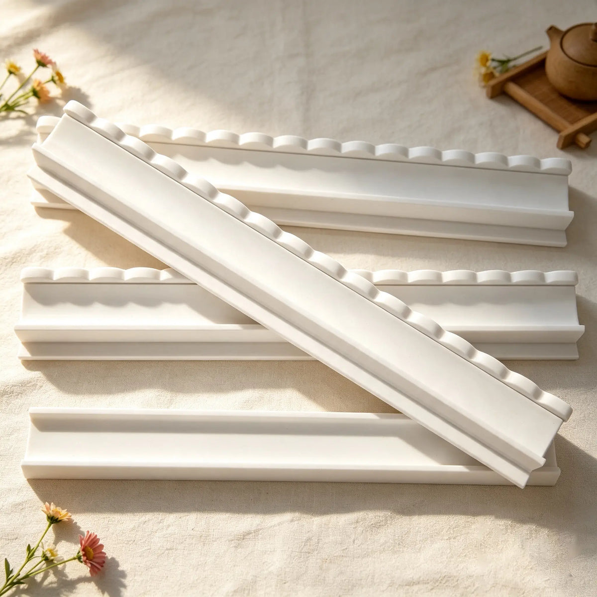 Mahjong Rack Set with Magnetic Pusher, Mahjong Pusher Set, Wooden Shell-Shaped Tile Organizer for American Mahjong Game Night