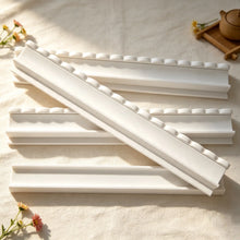 Mahjong Rack Set with Magnetic Pusher, Mahjong Pusher Set, Wooden Shell-Shaped Tile Organizer for American Mahjong Game Night